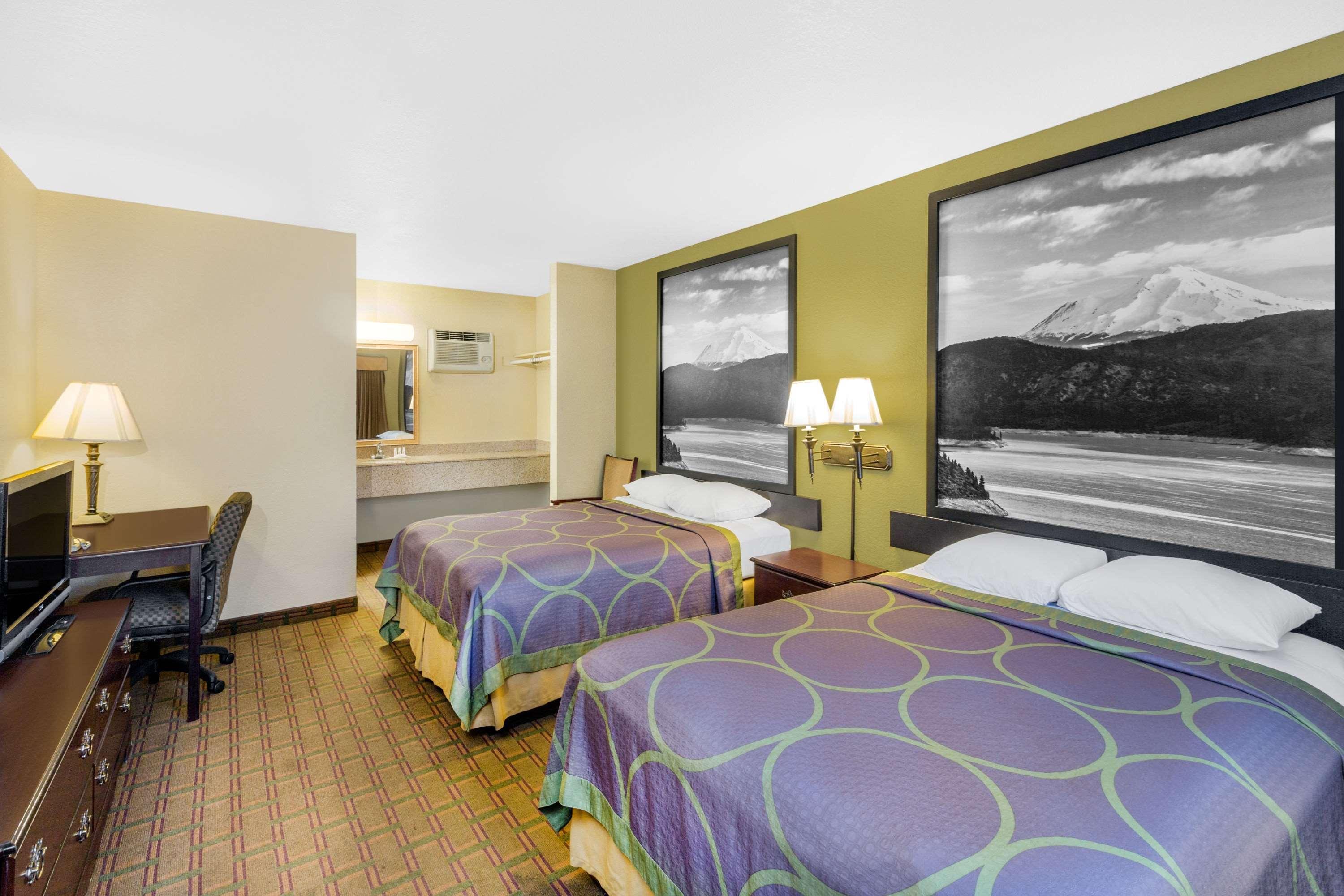 Motel Super 8 By Wyndham Corning Zewnętrze zdjęcie